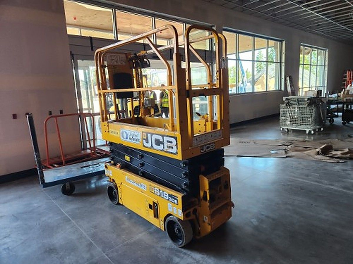 JCB S1930E photo 12
