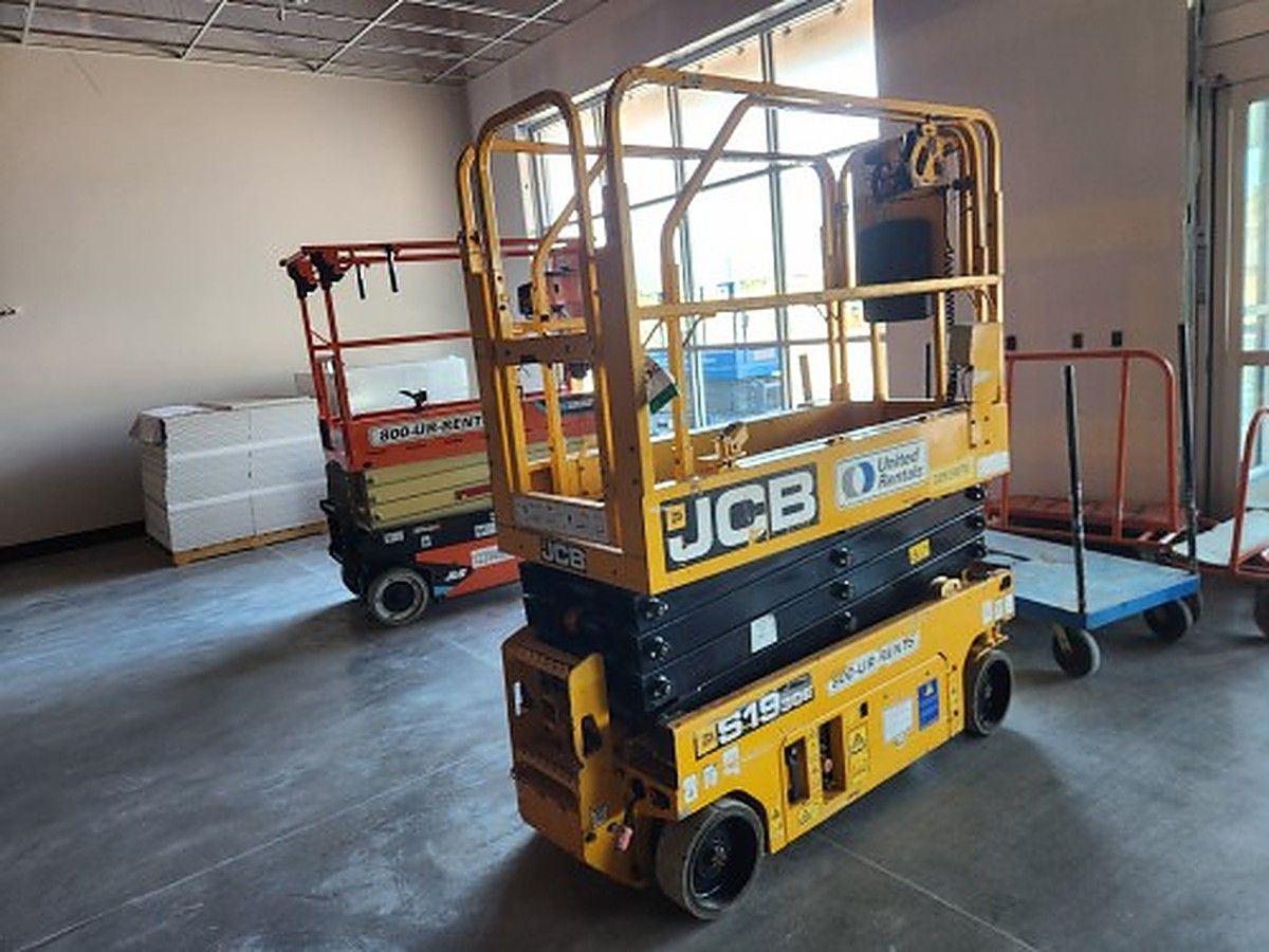 JCB S1930E photo 8