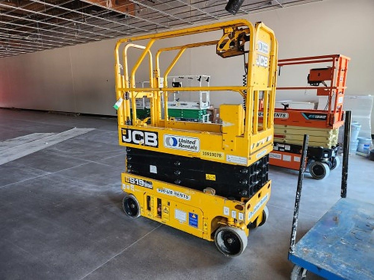 JCB S1930E photo 10