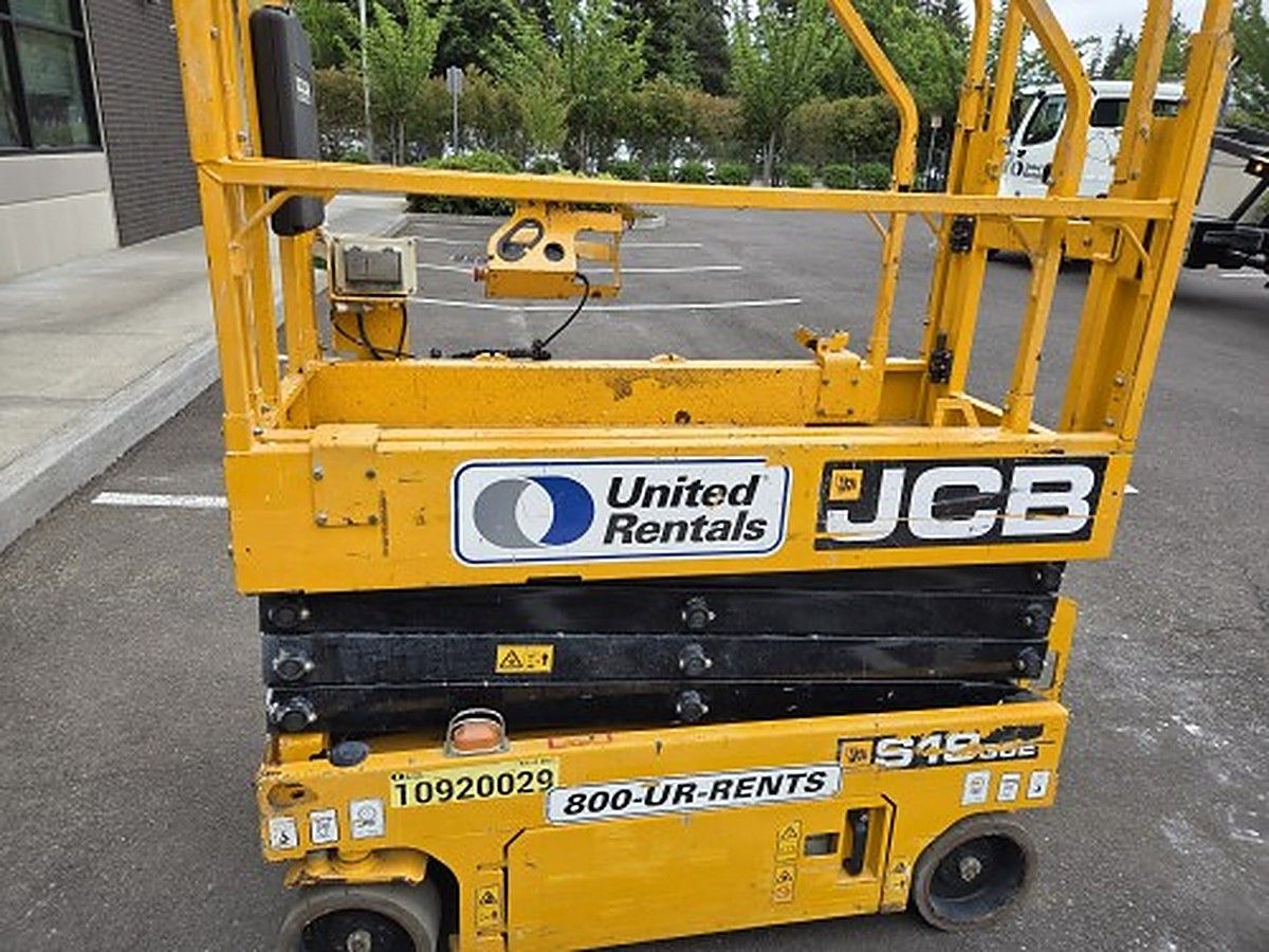 JCB S1930E photo 3