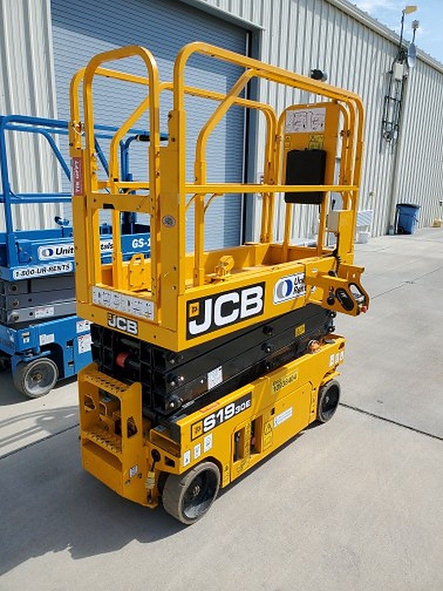 JCB S1930E photo 3