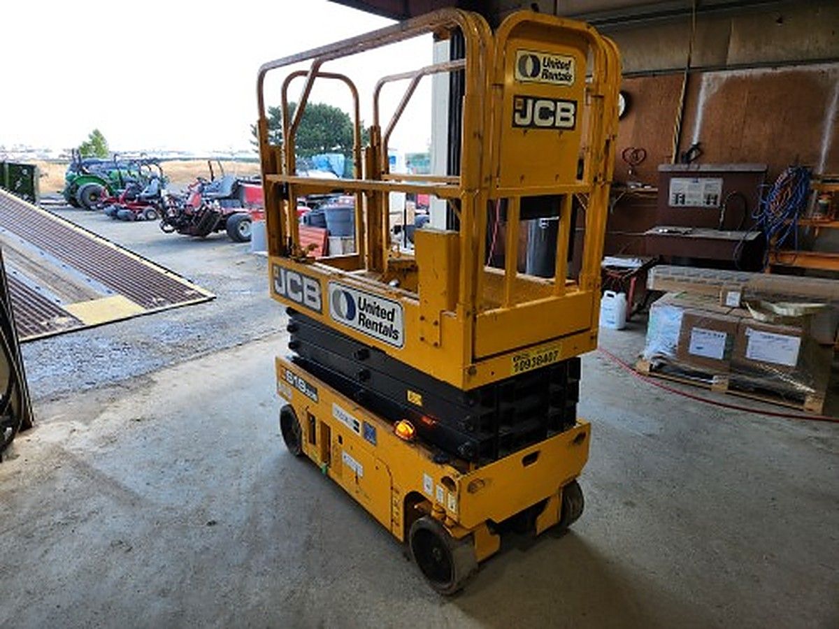 JCB S1930E photo 2
