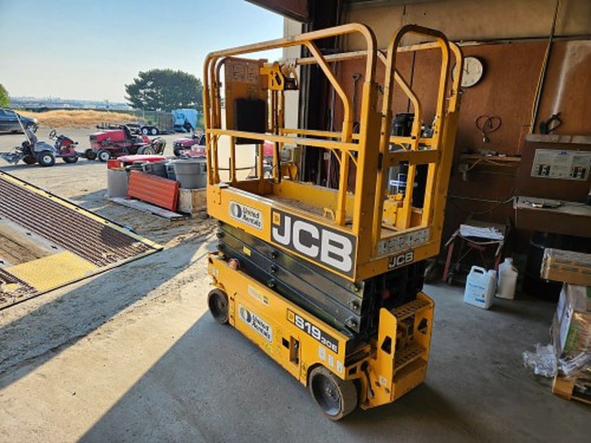 JCB S1930E photo 5