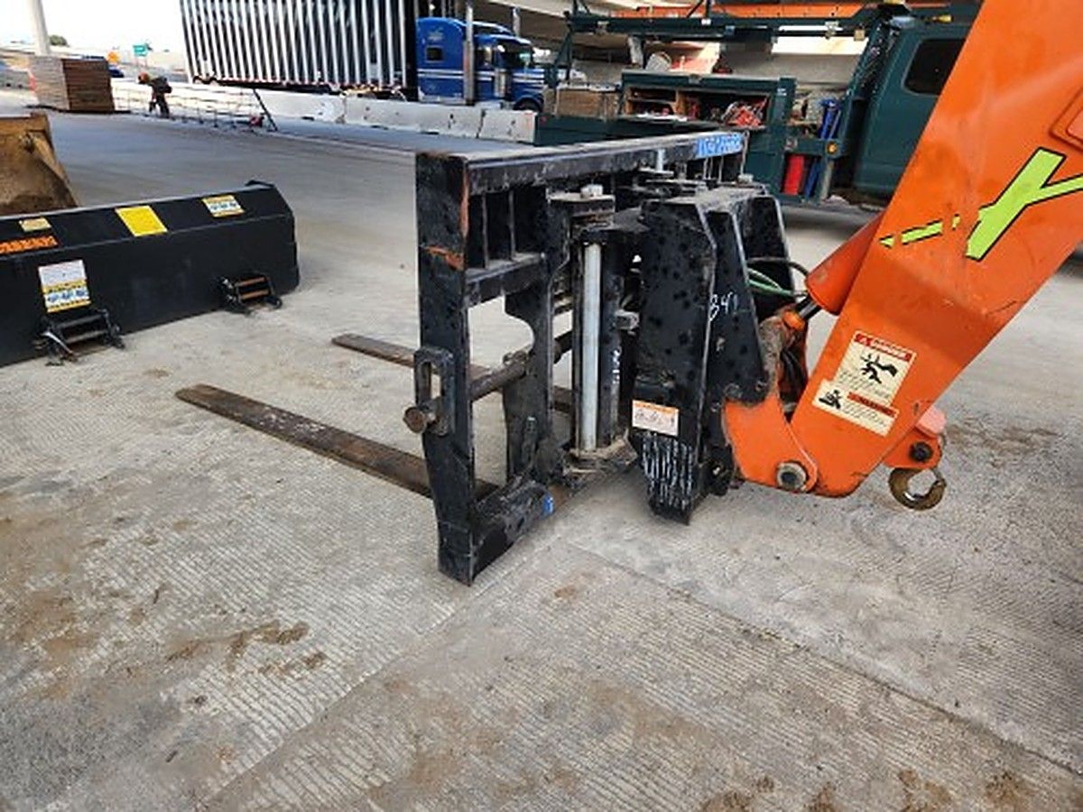 JLG 1001238627 photo 3