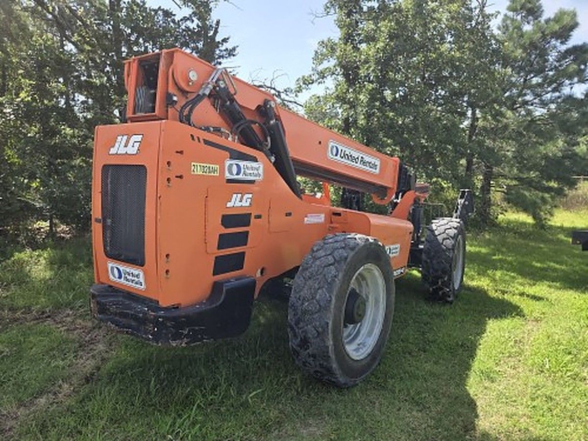 JLG 10054 photo 3