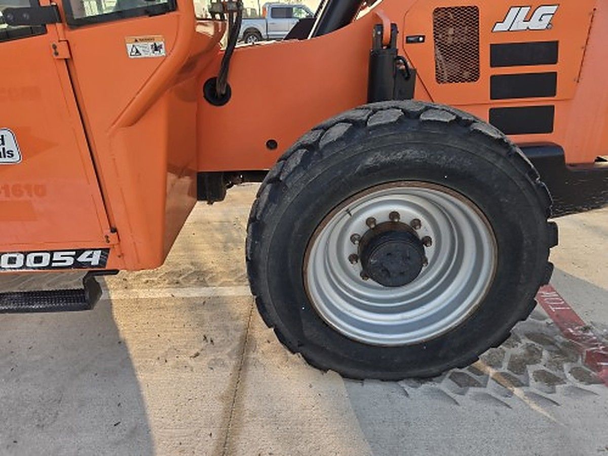 JLG 10054 photo 19