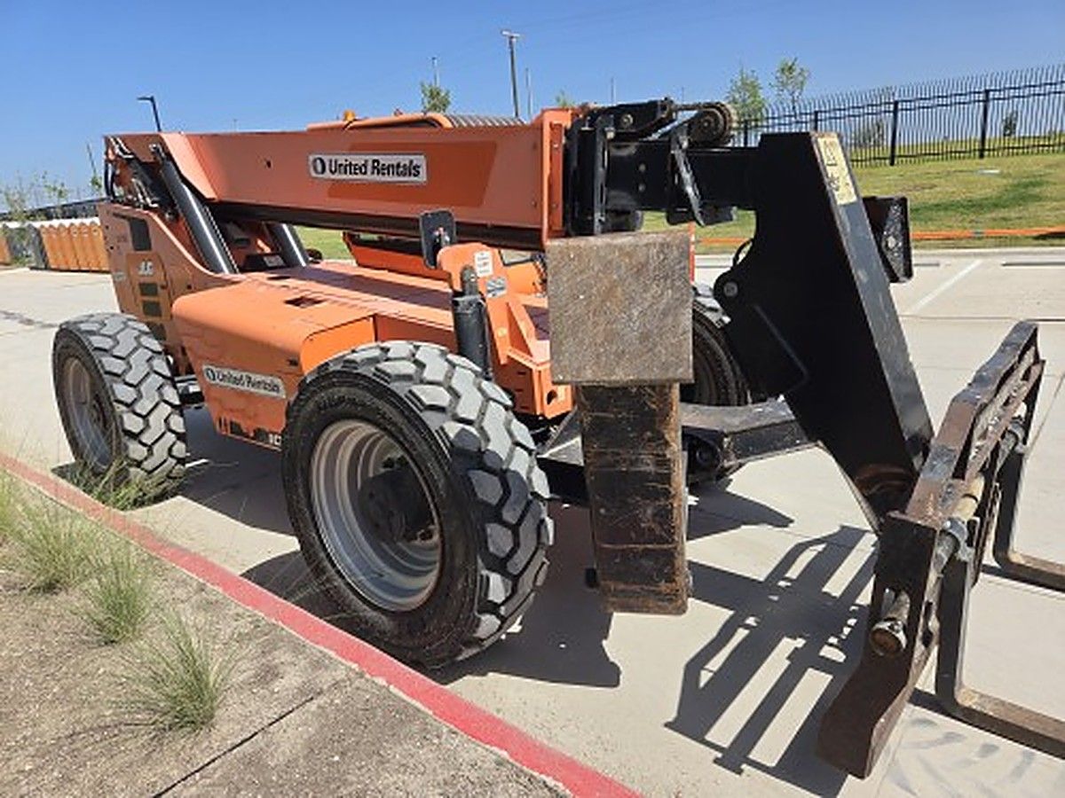 JLG 10054 photo 7