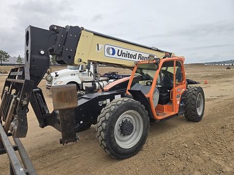 2019 JLG 1055 Forklift Variable Reach 10000# 50'-62'