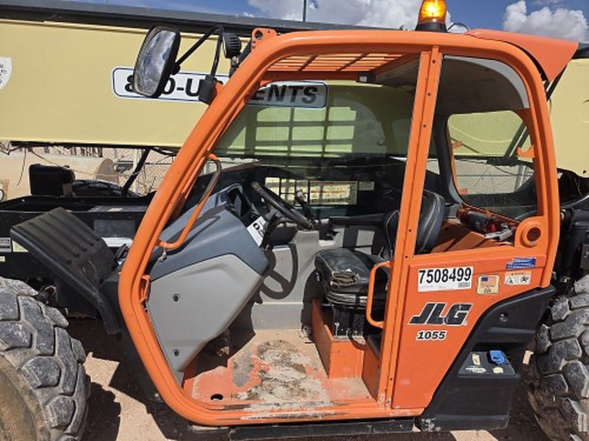 JLG 1055 photo 7