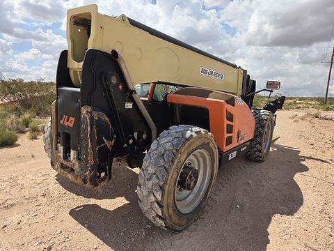 2019 JLG 1055 Forklift Variable Reach 10000# 50'-62'