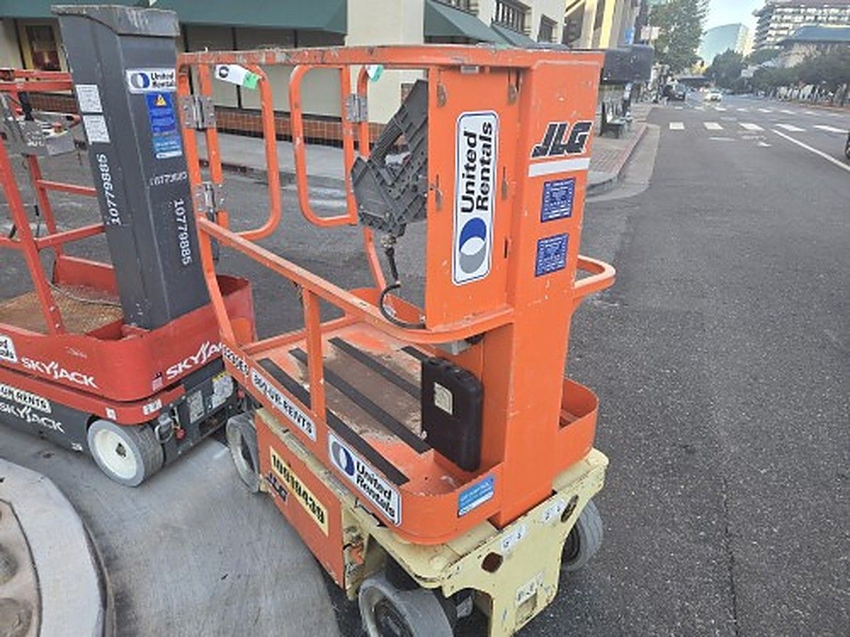 JLG 1230ES photo 2