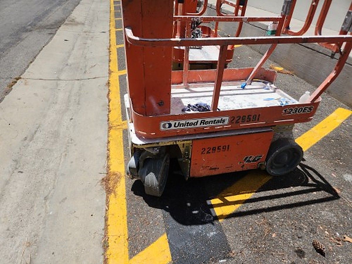 JLG 1230ES photo 3