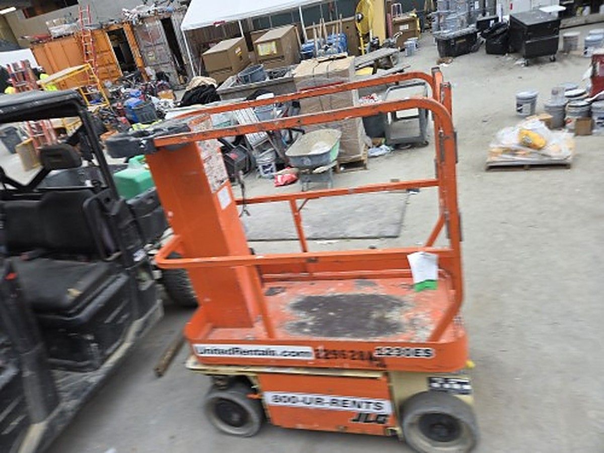 JLG 1230ES photo 3