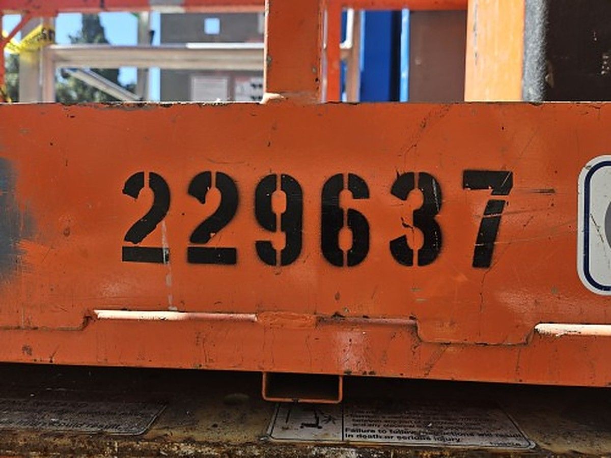 JLG 1230ES photo 3