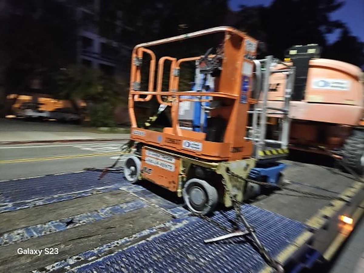 JLG 1230ES photo 9