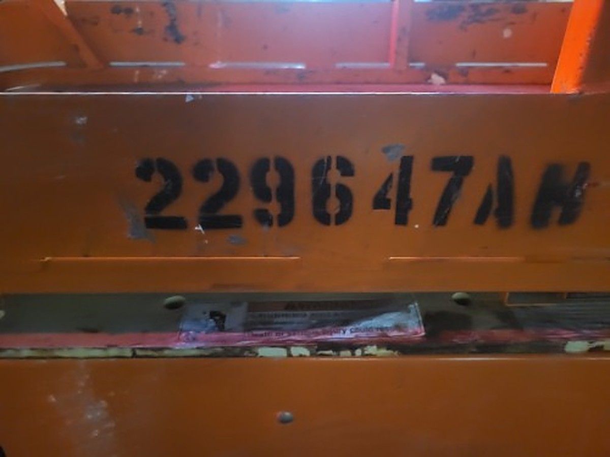 JLG 1230ES photo 4