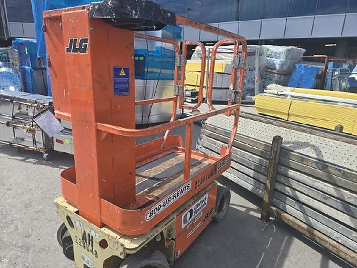 JLG 1230ES photo 4