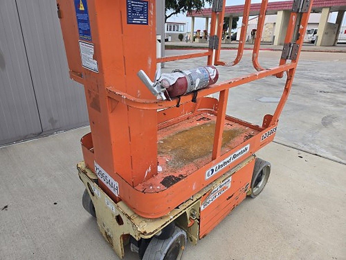 JLG 1230ES photo 5