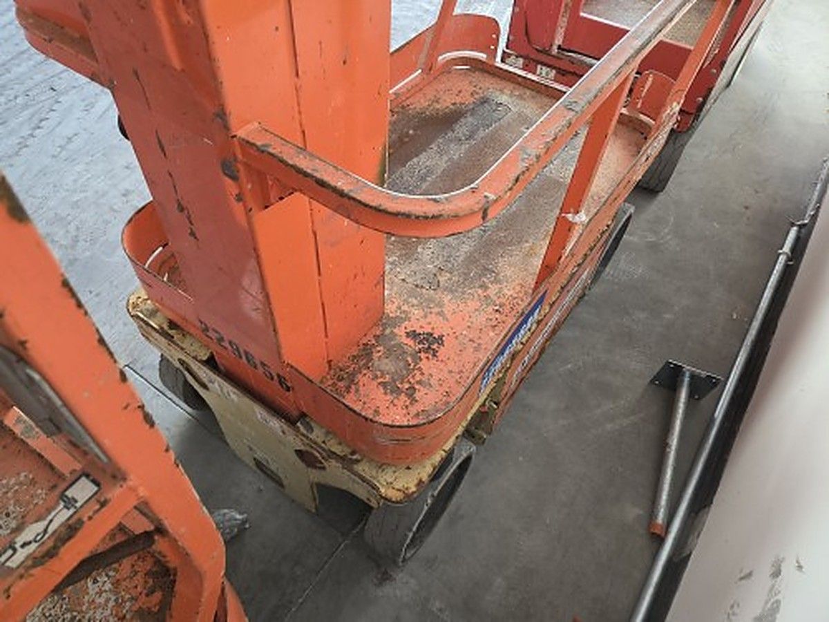 JLG 1230ES photo 3