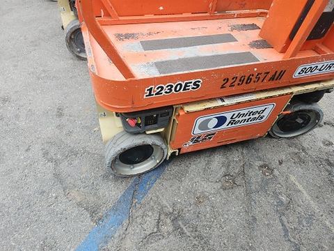 2019 JLG 1230ES Vertical Lift 12' Elec Self Propelled
