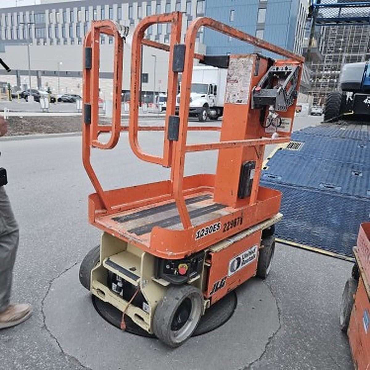 JLG 1230ES photo 9