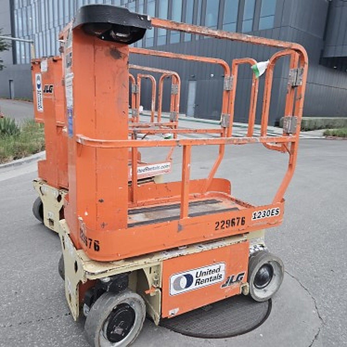 JLG 1230ES photo 10