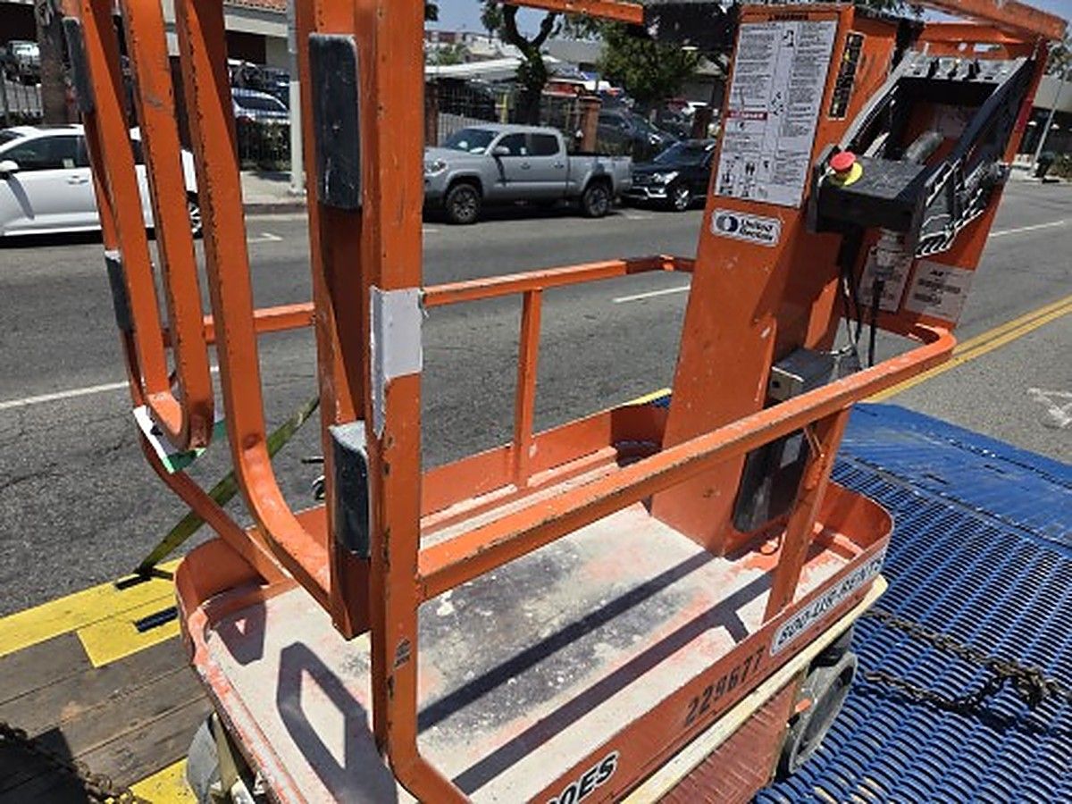 JLG 1230ES photo 5