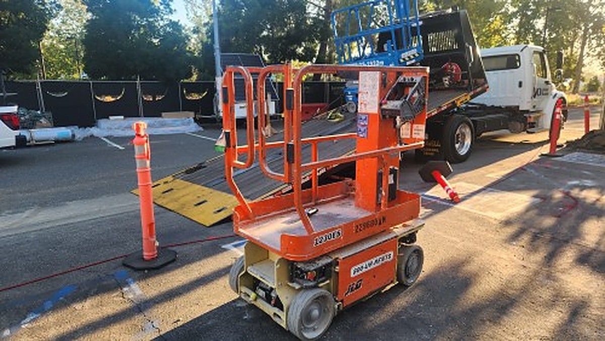 JLG 1230ES photo 15
