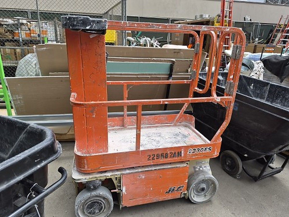 JLG 1230ES photo 6