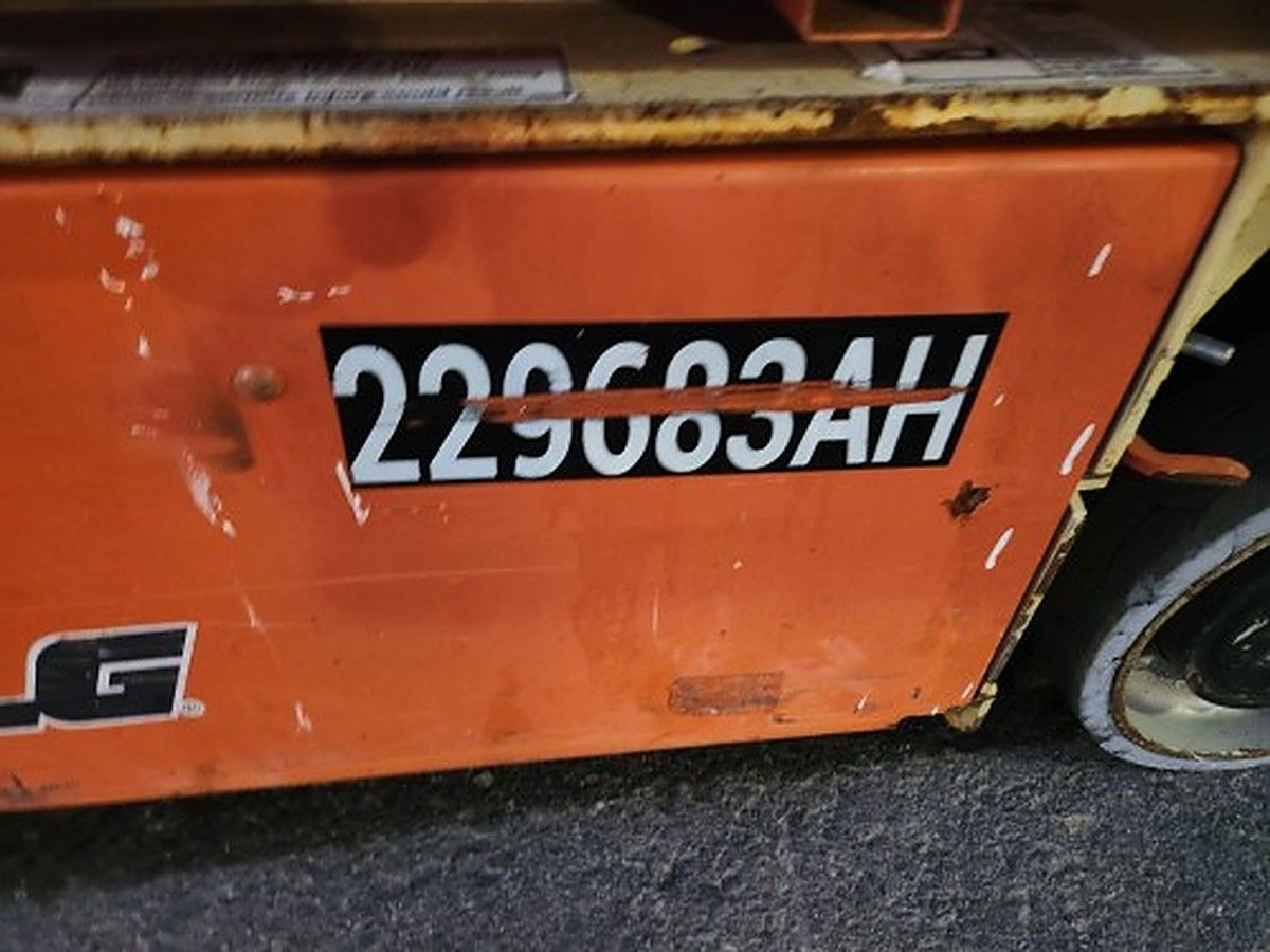 JLG 1230ES photo 6