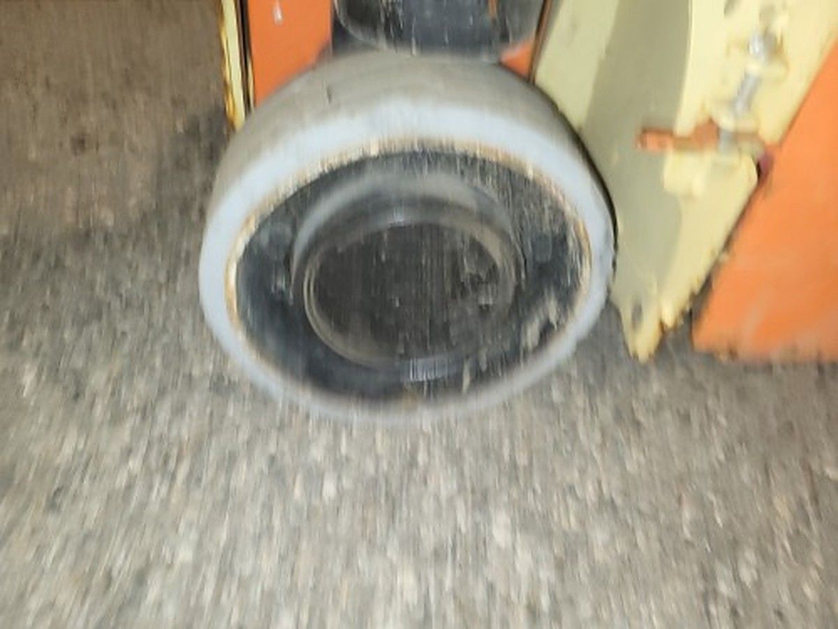 JLG 1230ES photo 4
