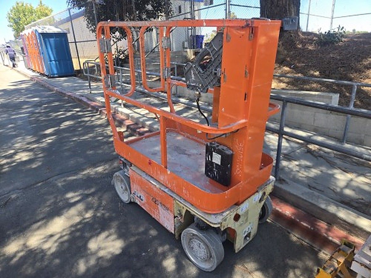JLG 1230ES photo 3
