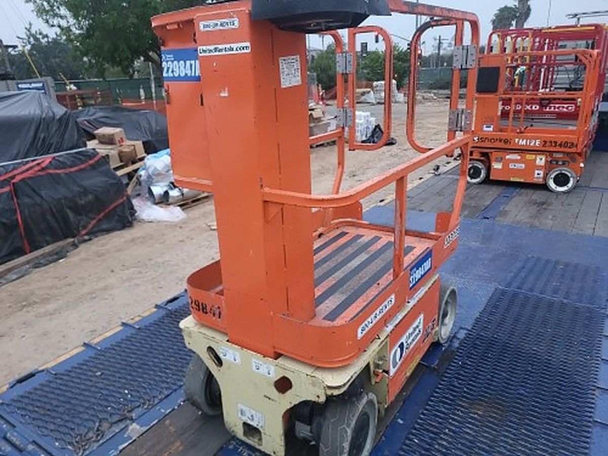 JLG 1230ES photo 5
