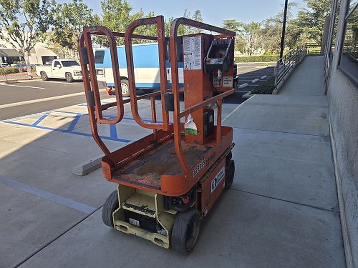 JLG 1230ES photo 2