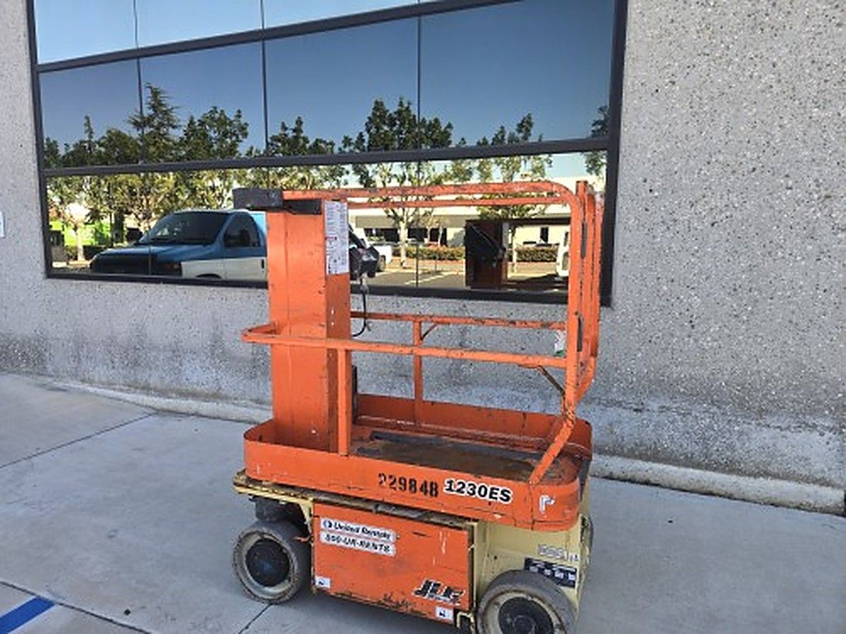 JLG 1230ES photo 5