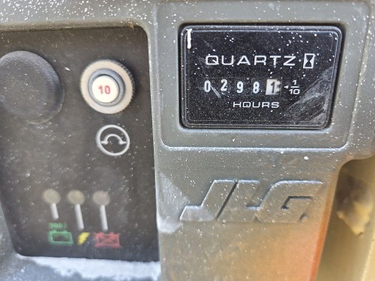 JLG 1230ES photo 8