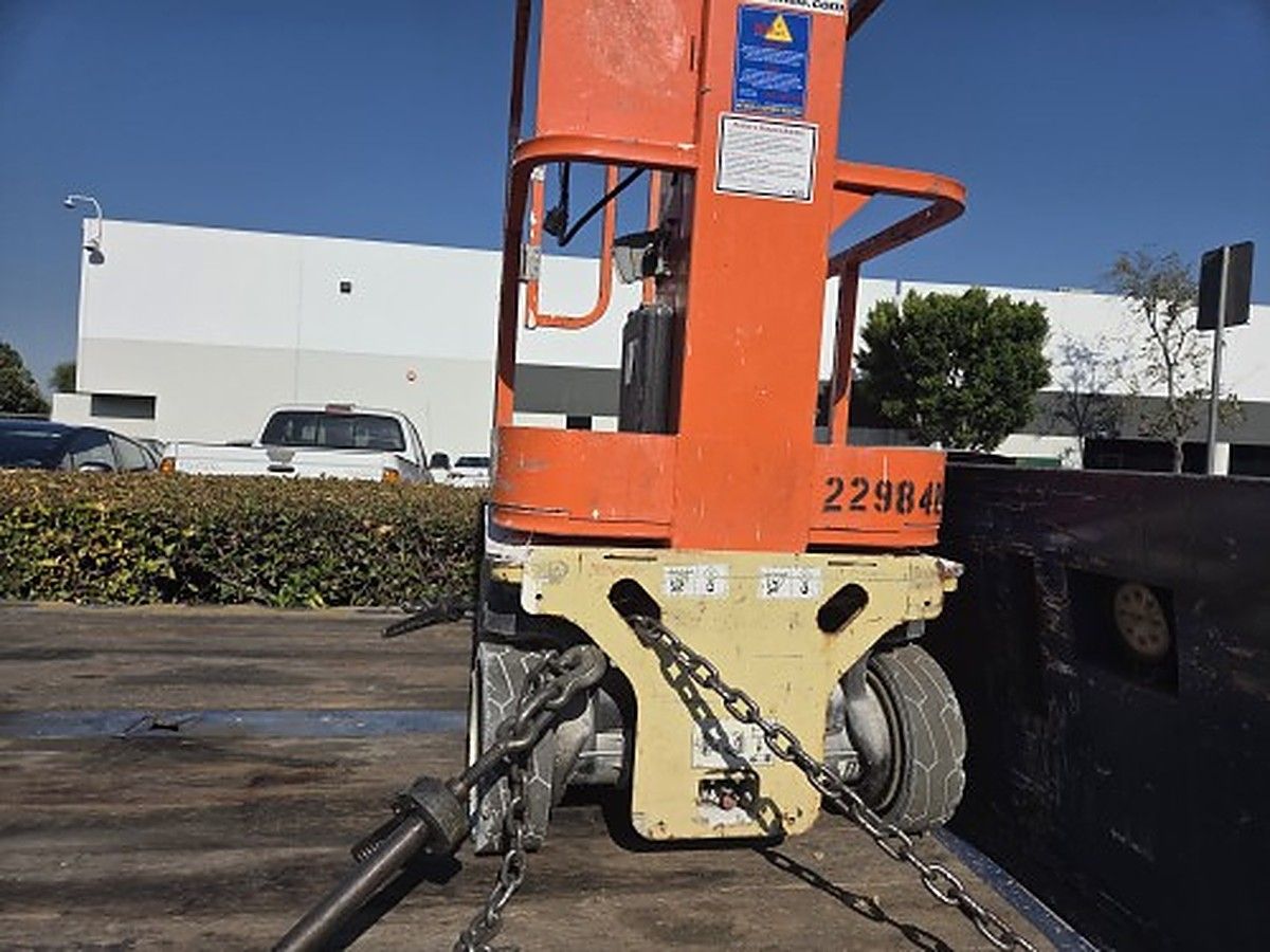 JLG 1230ES photo 9