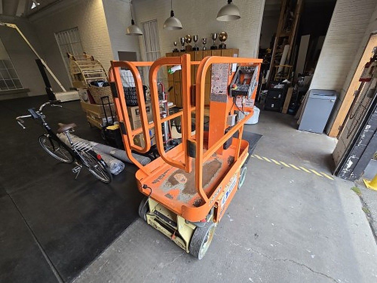 JLG 1230ES photo 9