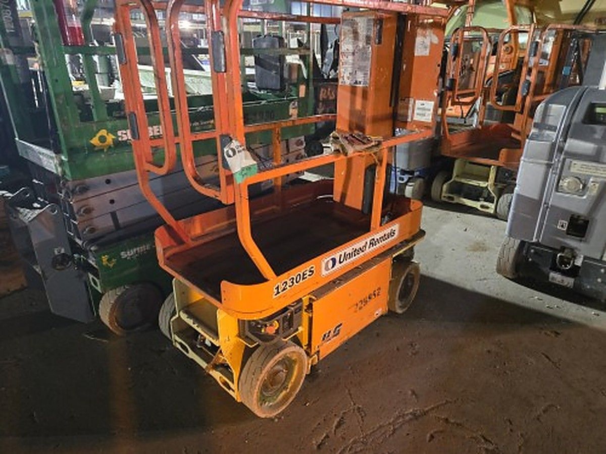 JLG 1230ES photo 5
