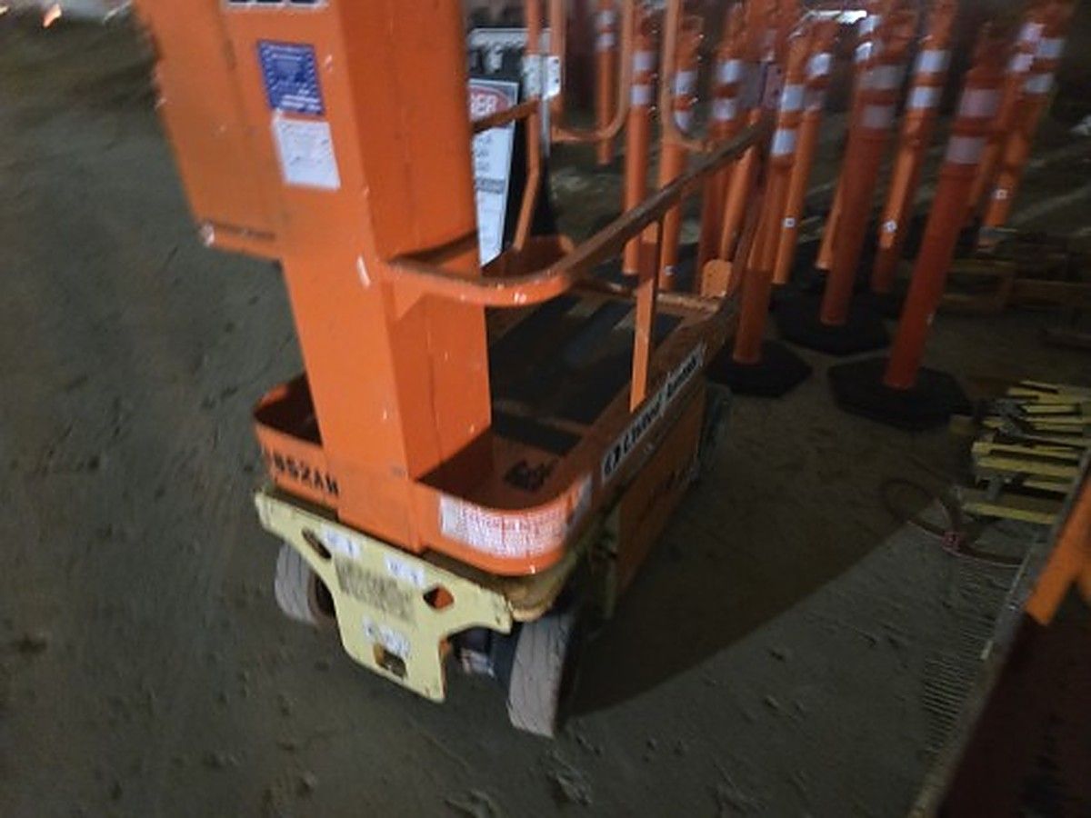 JLG 1230ES photo 8