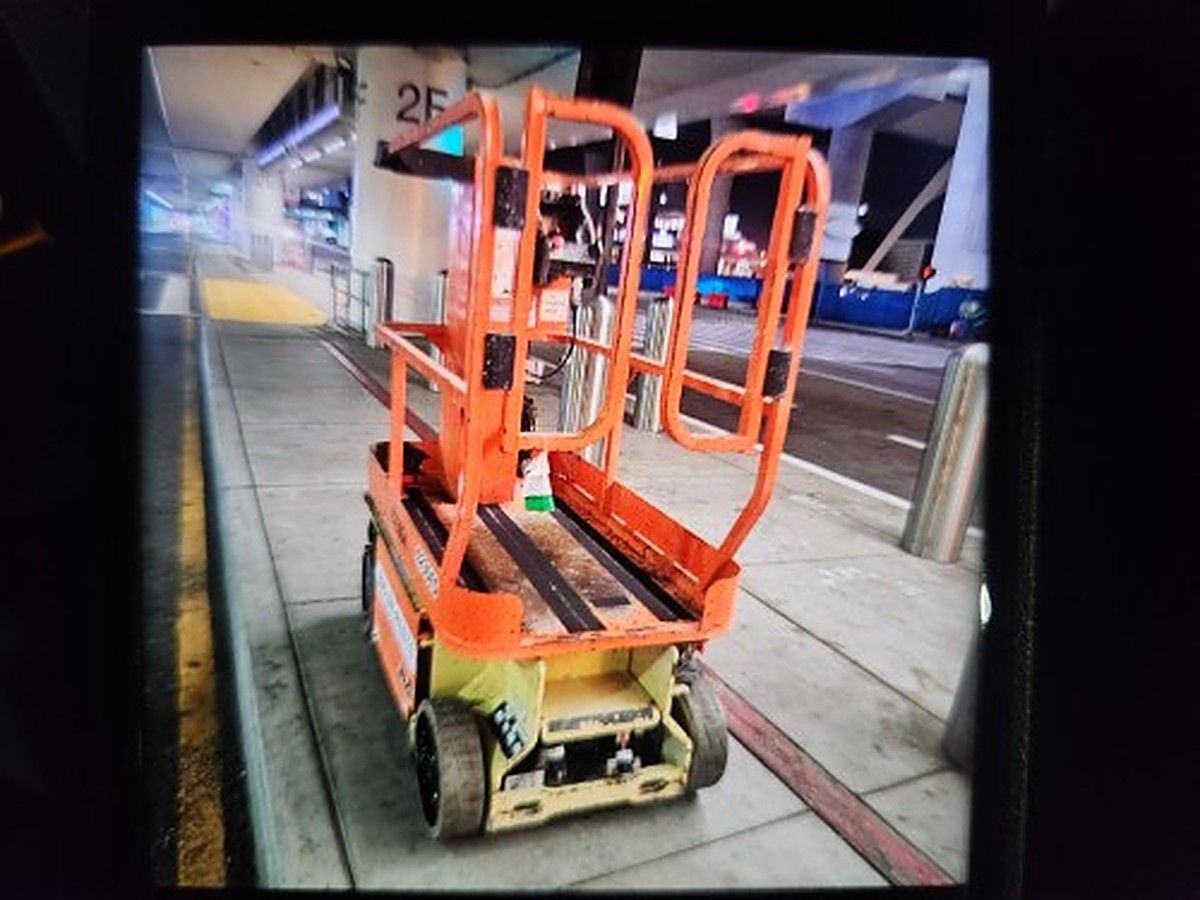 JLG 1230ES photo 4