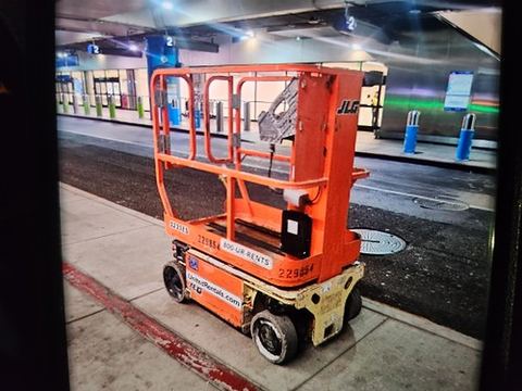 2019 JLG 1230ES Vertical Lift 12' Elec Self Propelled