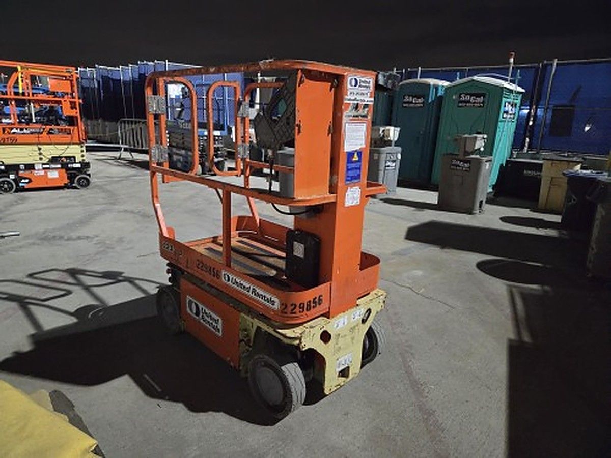 JLG 1230ES photo 5