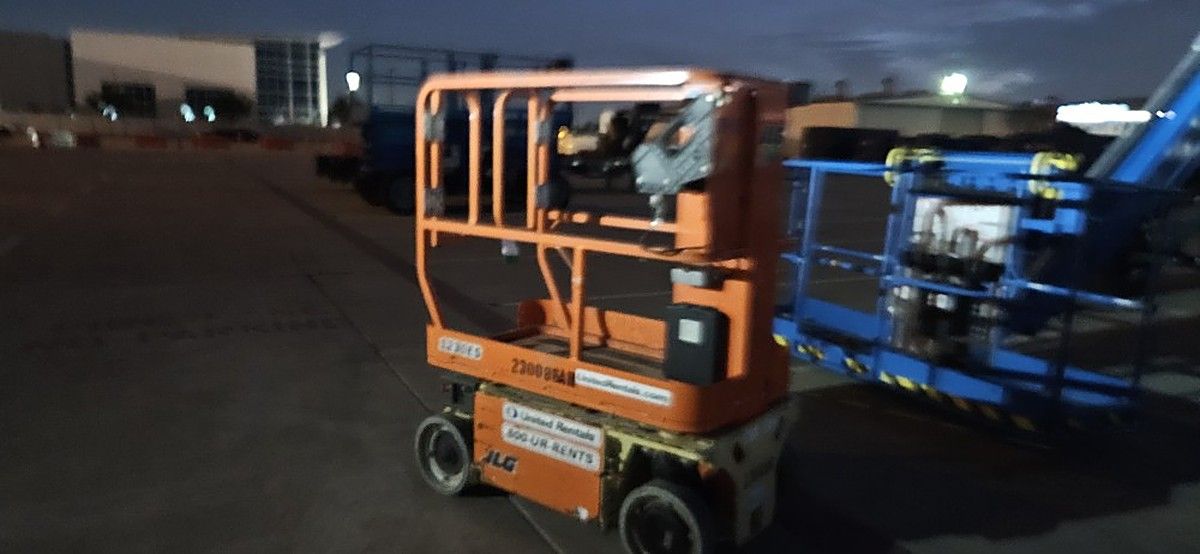 JLG 1230ES photo 5
