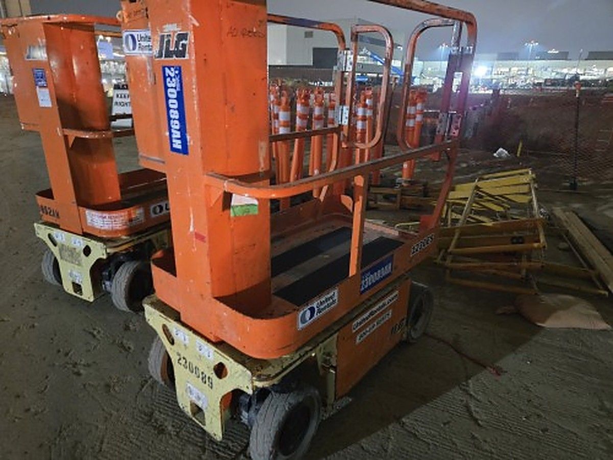 JLG 1230ES photo 3