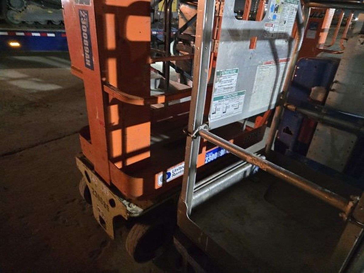 JLG 1230ES photo 6