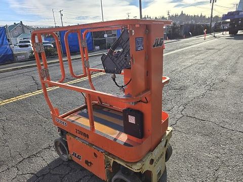 2019 JLG 1230ES Vertical Lift 12' Elec Self Propelled