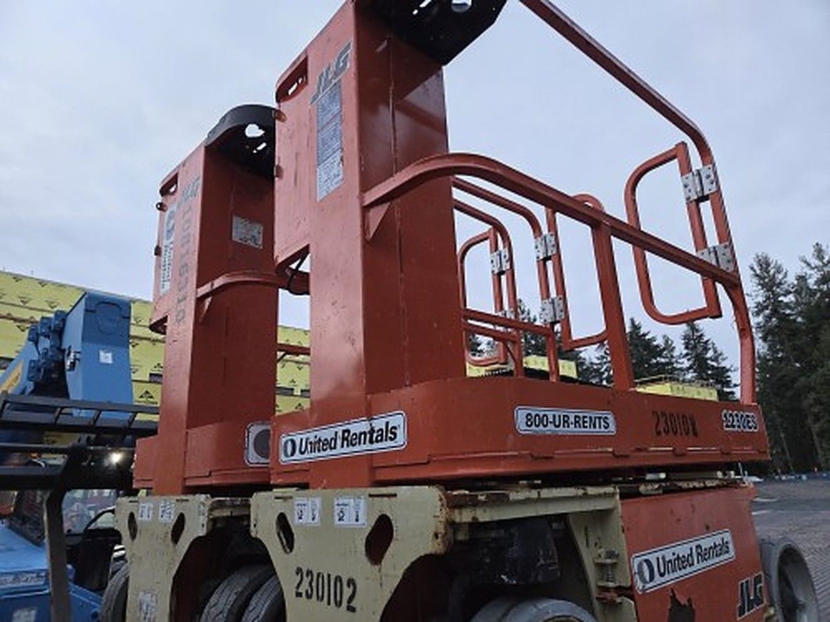 JLG 1230ES photo 2