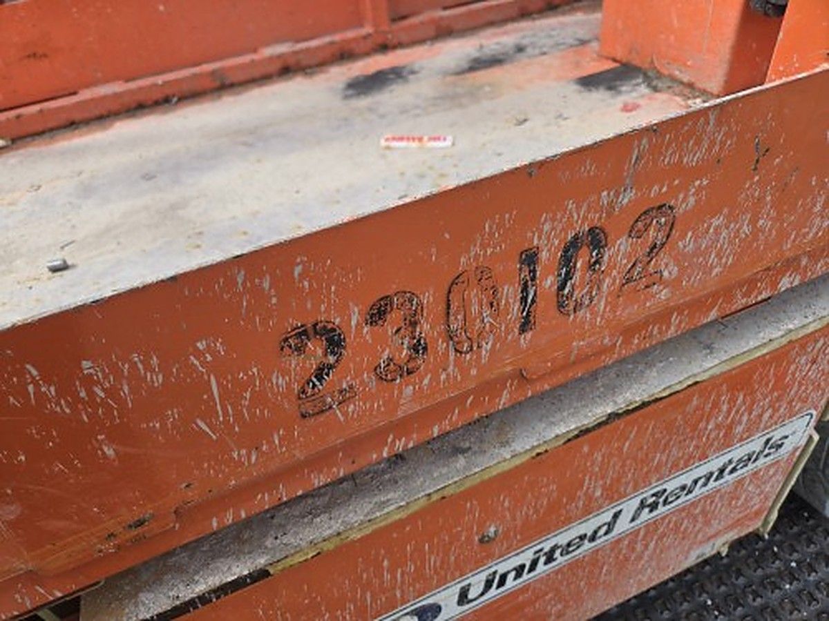 JLG 1230ES photo 4