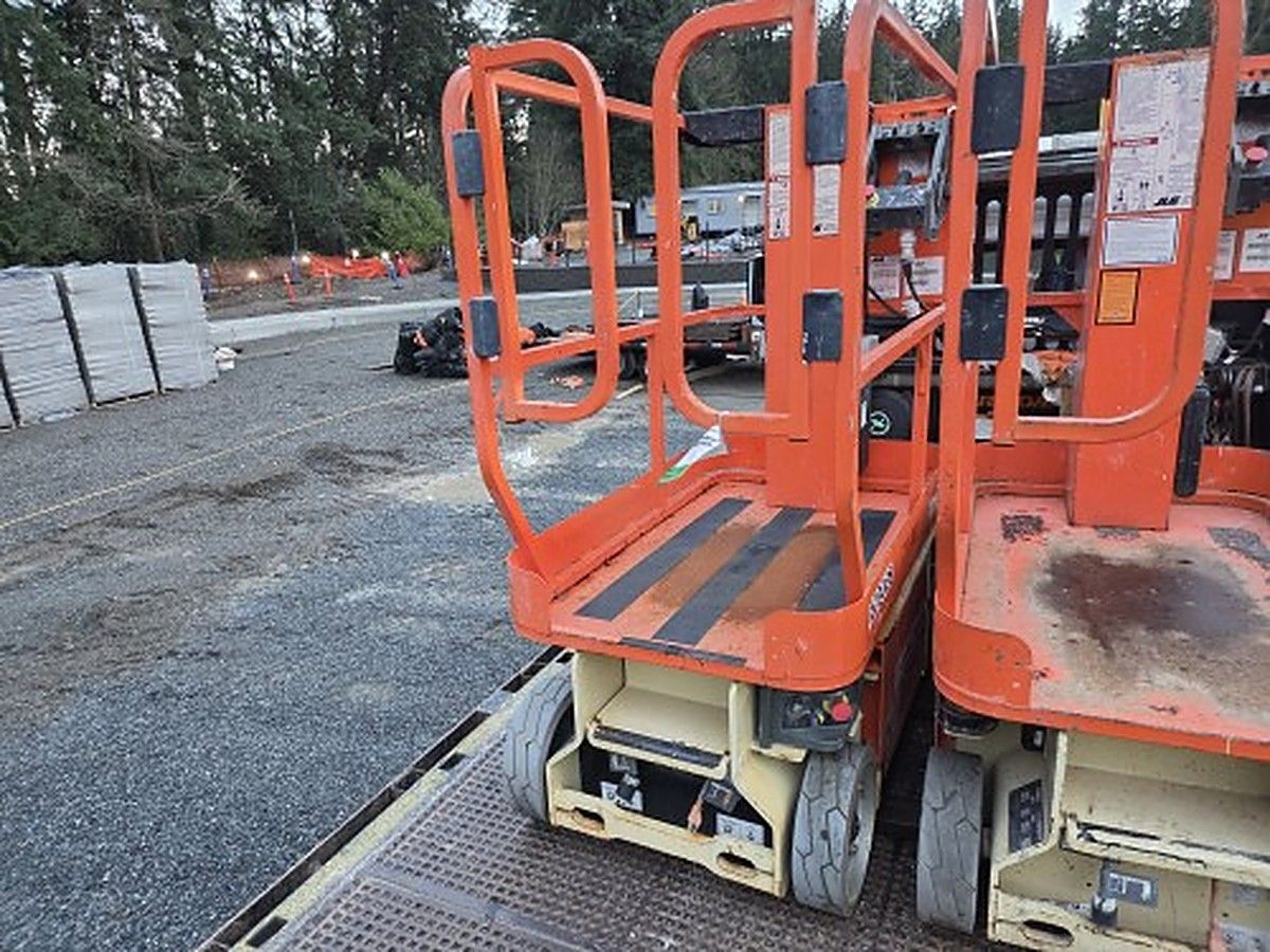 JLG 1230ES photo 8